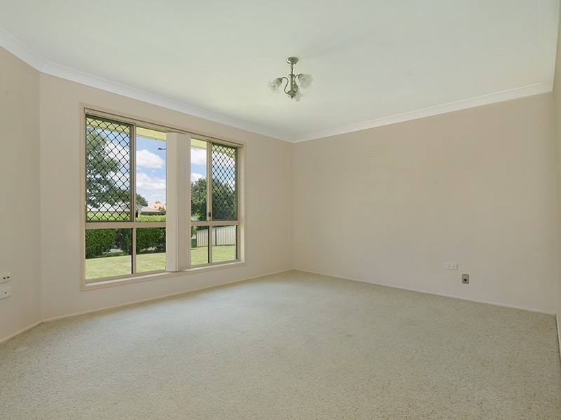 20 Mengel Court, Middle Ridge QLD 4350