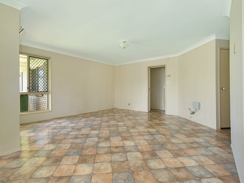 20 Mengel Court, Middle Ridge QLD 4350