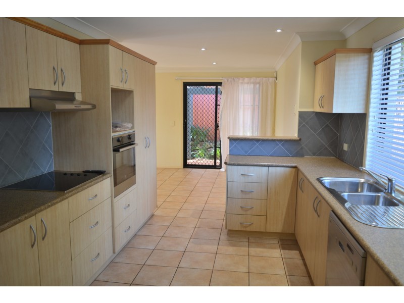 12a Daranlee Court, East Toowoomba QLD 4350