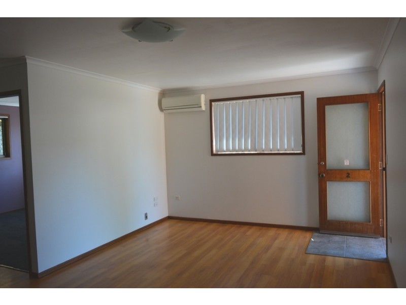 2/5 Agnes Street, Centenary Heights QLD 4350