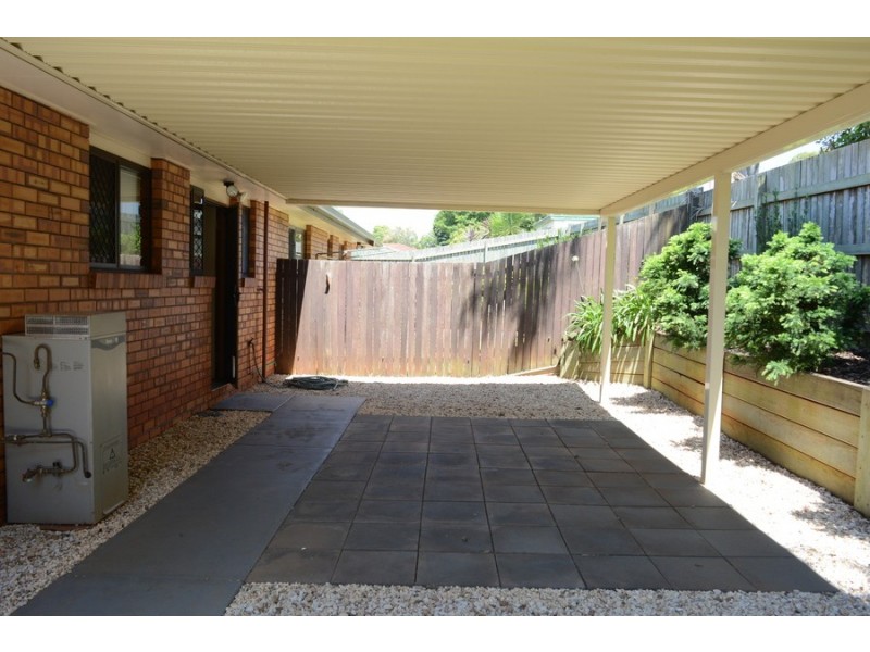 2/5 Agnes Street, Centenary Heights QLD 4350