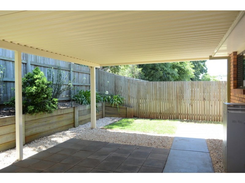 2/5 Agnes Street, Centenary Heights QLD 4350