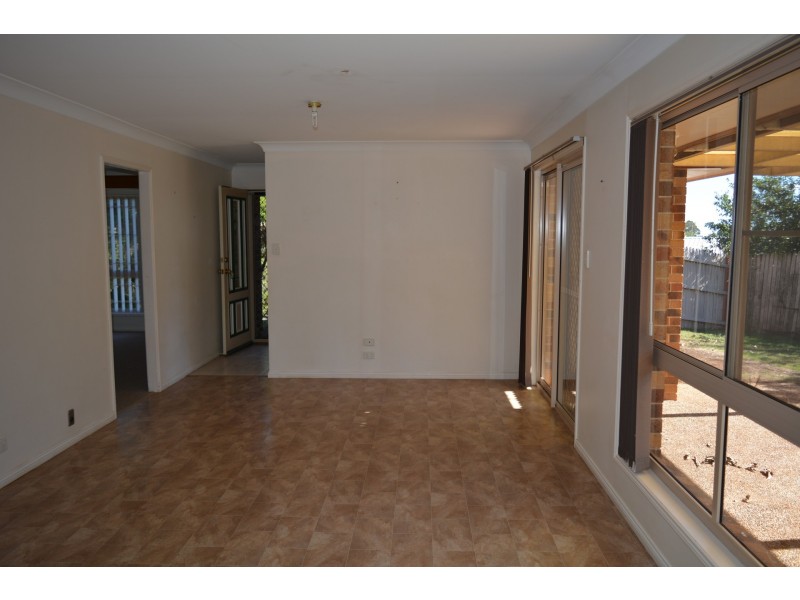 18 Kayser Court, Darling Heights QLD 4350