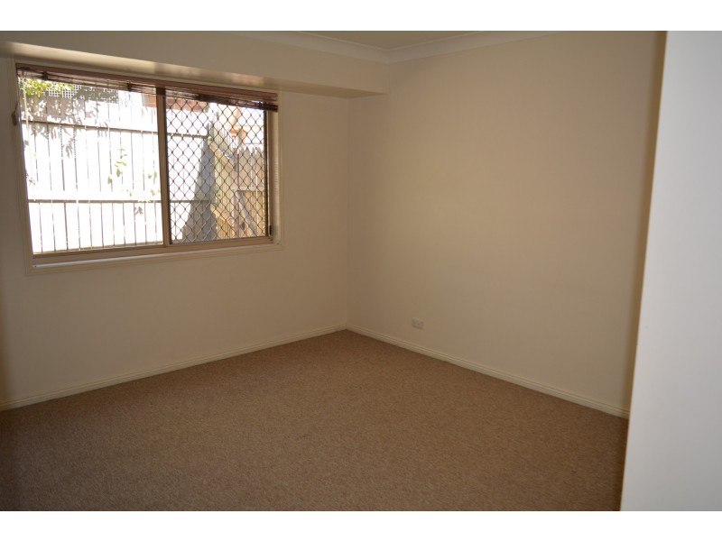18 Kayser Court, Darling Heights QLD 4350