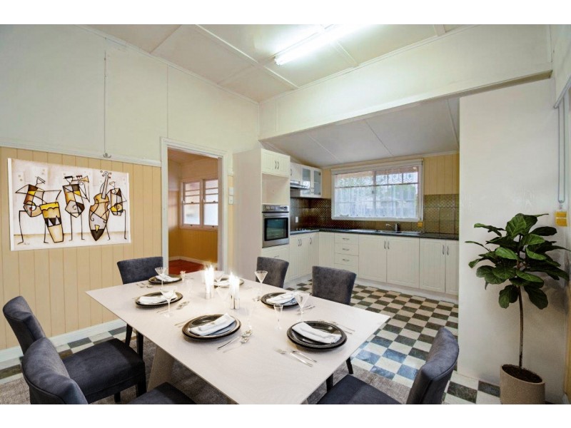74 Taylor Street, Newtown QLD 4350