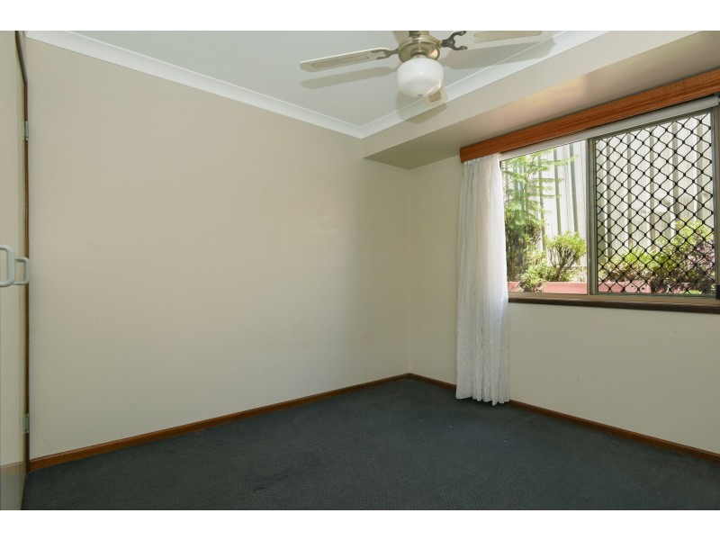 2/5 Quinlan Court, Darling Heights QLD 4350