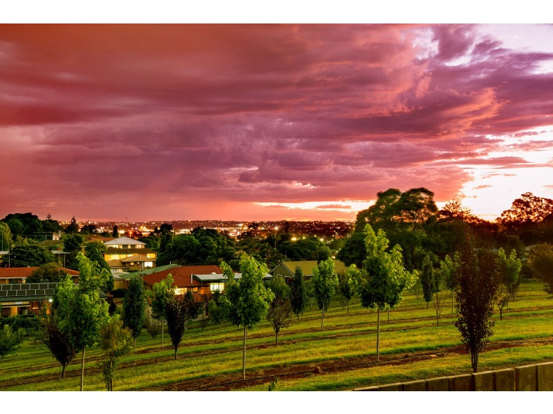 6a Pascoe Lane, Harlaxton QLD 4350