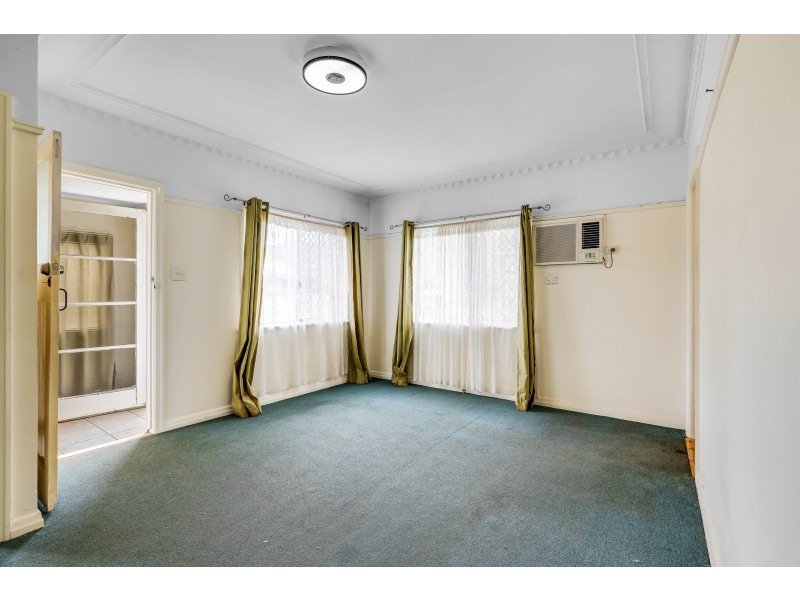 31 Joyce Street, South Toowoomba QLD 4350
