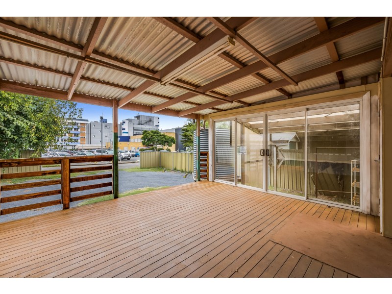 31 Joyce Street, South Toowoomba QLD 4350