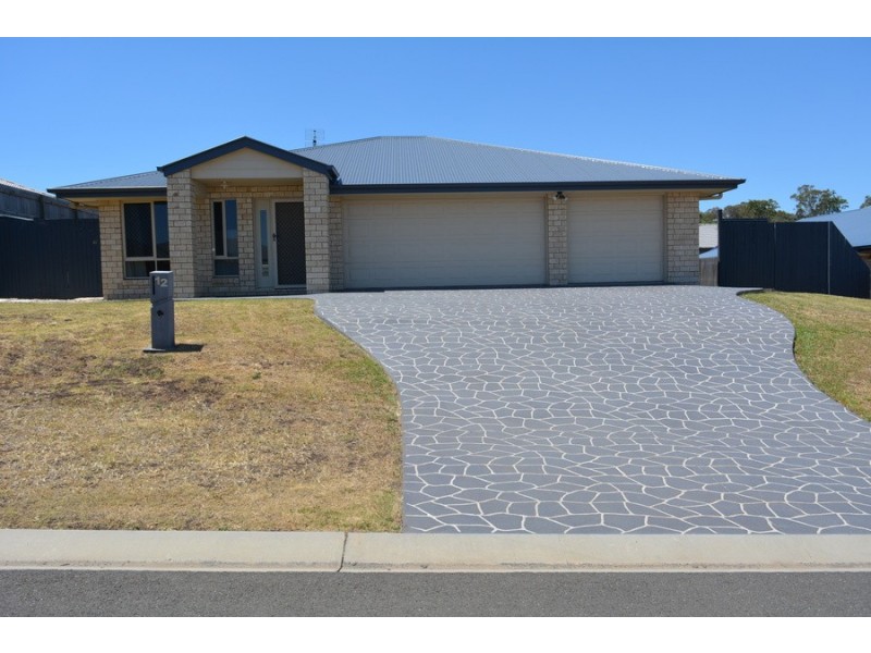 12 Sandalwood Drive, Glenvale QLD 4350