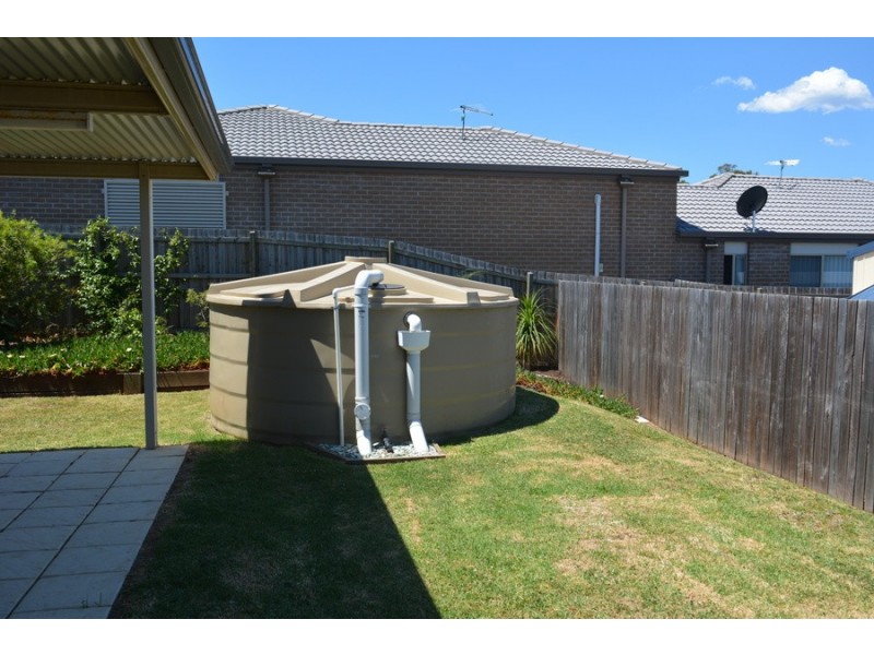 12 Sandalwood Drive, Glenvale QLD 4350