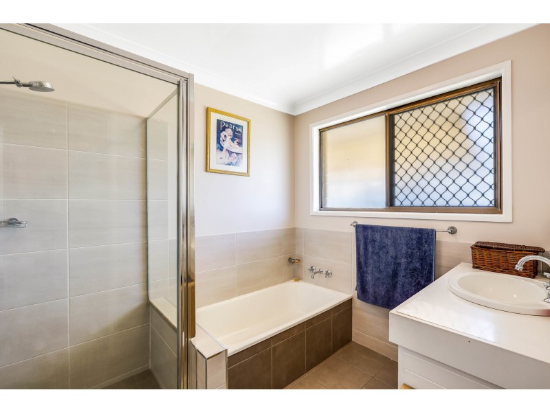 5 Crosby Street, Darling Heights QLD 4350
