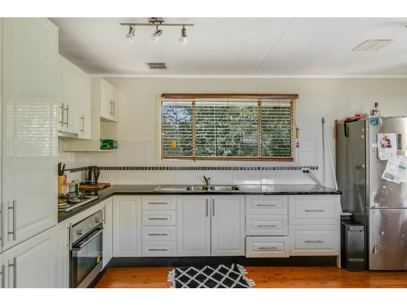 5 Griffiths Street, Harlaxton QLD 4350