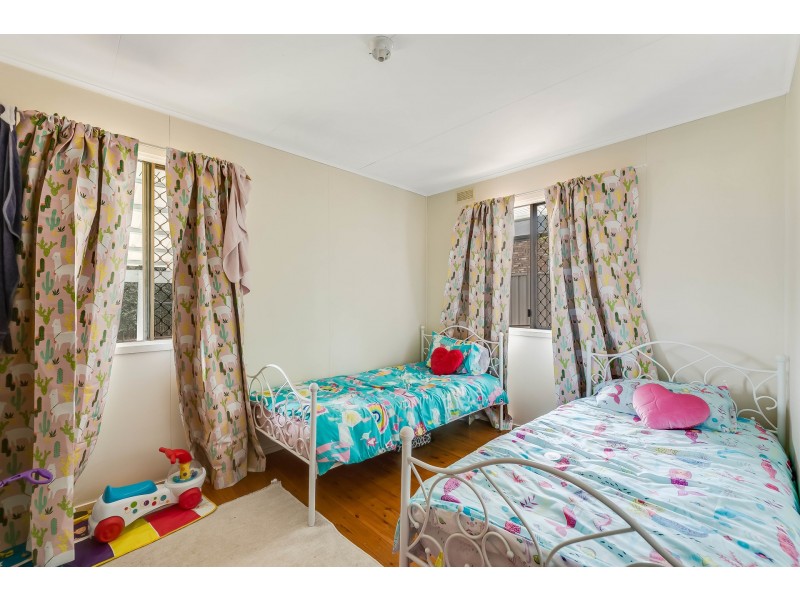 5 Griffiths Street, Harlaxton QLD 4350