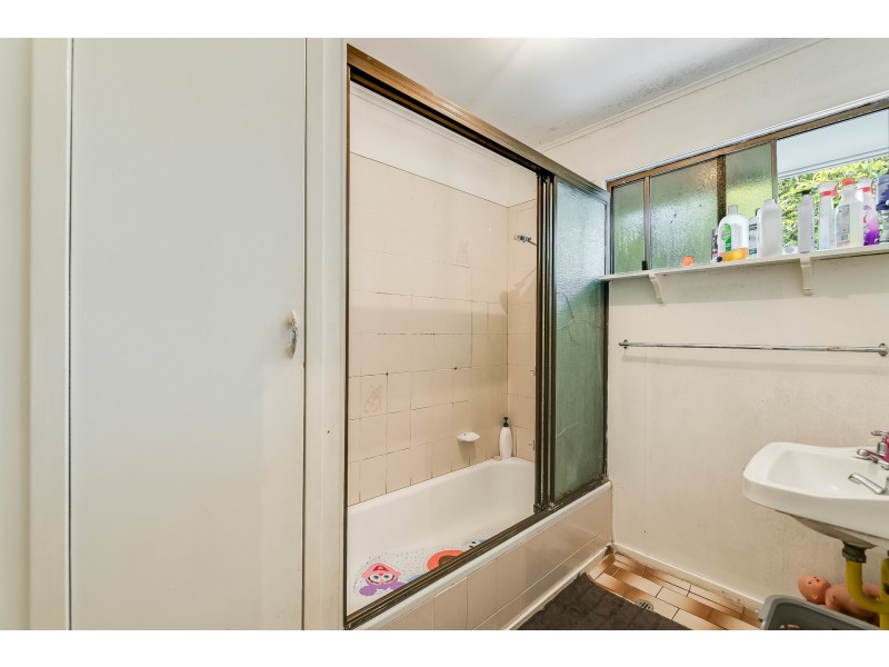 5 Griffiths Street, Harlaxton QLD 4350