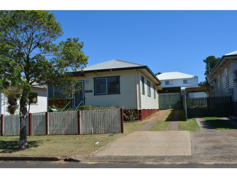 15 Blackdown Street, Harristown QLD 4350