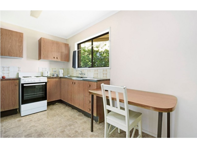 2/2 Cullen Court, Rockville QLD 4350