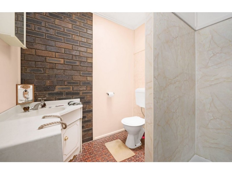 2/2 Cullen Court, Rockville QLD 4350