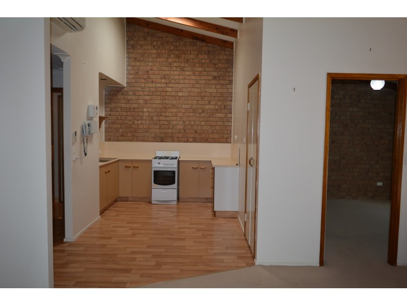 5/59 Kitchener Street, South Toowoomba QLD 4350
