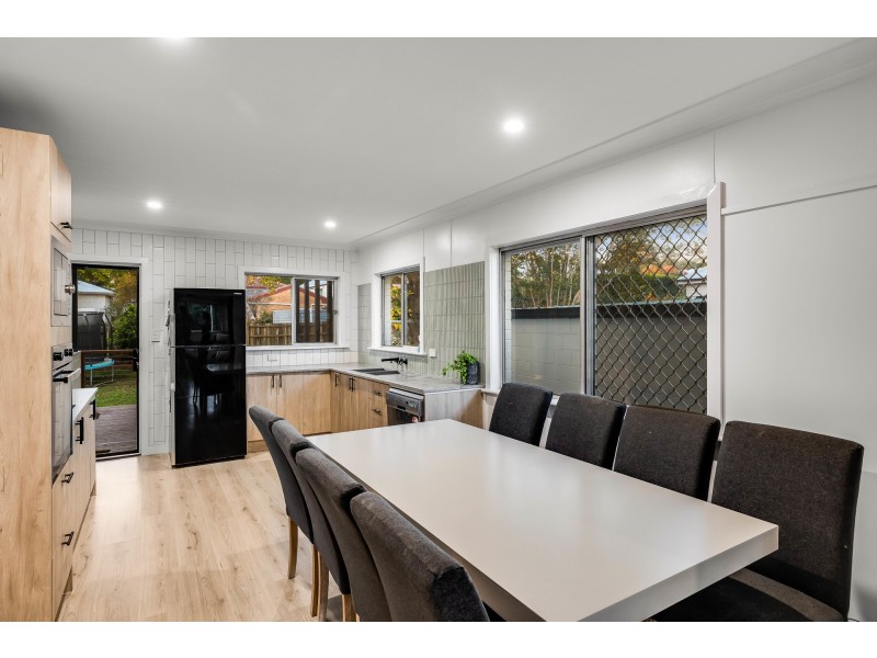 51 Alford Street, Mount Lofty QLD 4350