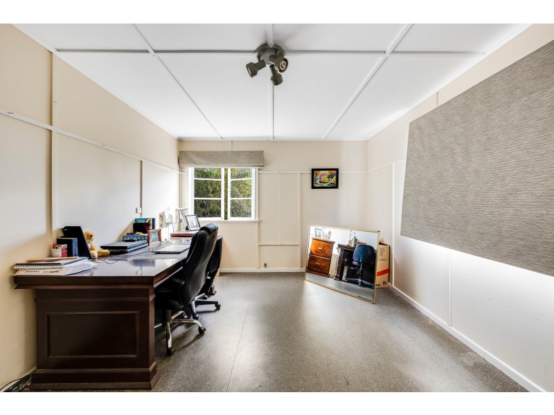 6 James Street, Rangeville QLD 4350