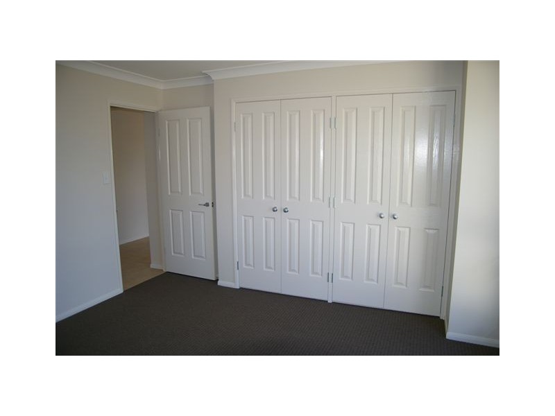 10 Chopin Street, Rockville QLD 4350