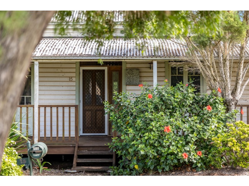 15 Edward Street, East Toowoomba QLD 4350
