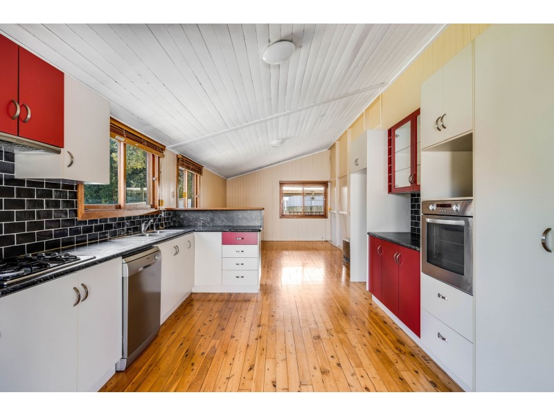 15 Edward Street, East Toowoomba QLD 4350