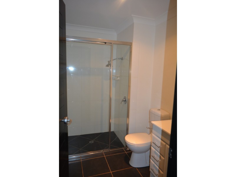 1/32 Wigan Drive, Highfields QLD 4352