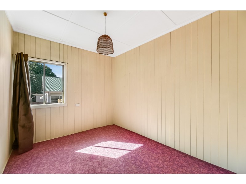 37 Searle Street, South Toowoomba QLD 4350