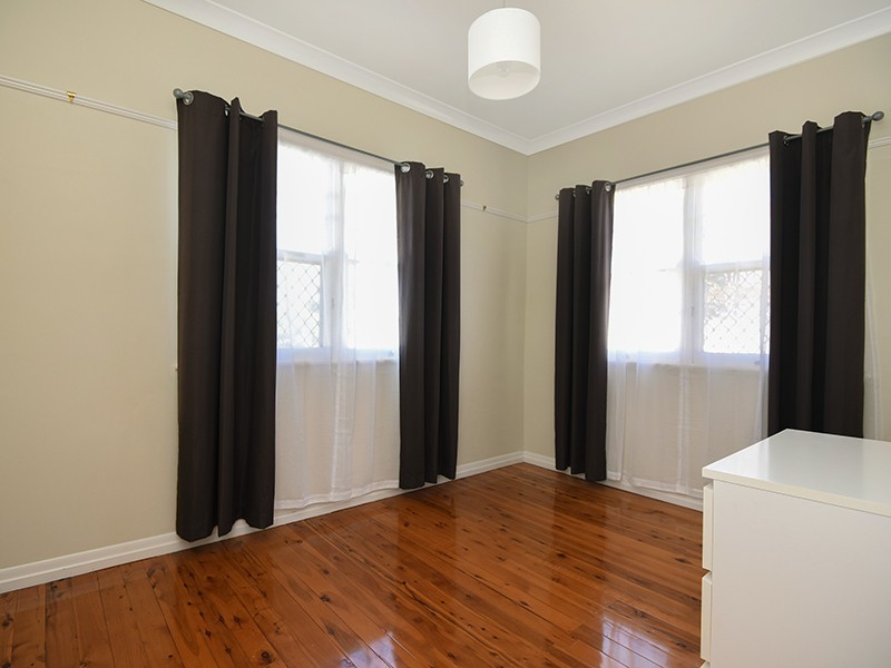 22 Ipswich Street, East Toowoomba QLD 4350