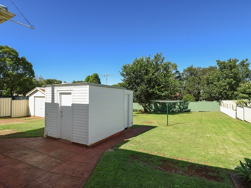 22 Ipswich Street, East Toowoomba QLD 4350