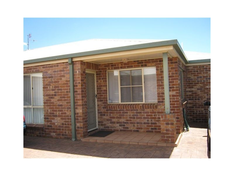 1/245 Nelson Street, Kearneys Spring QLD 4350