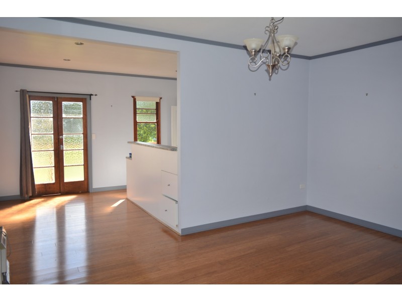 45 Hillview Avenue, Newtown QLD 4350