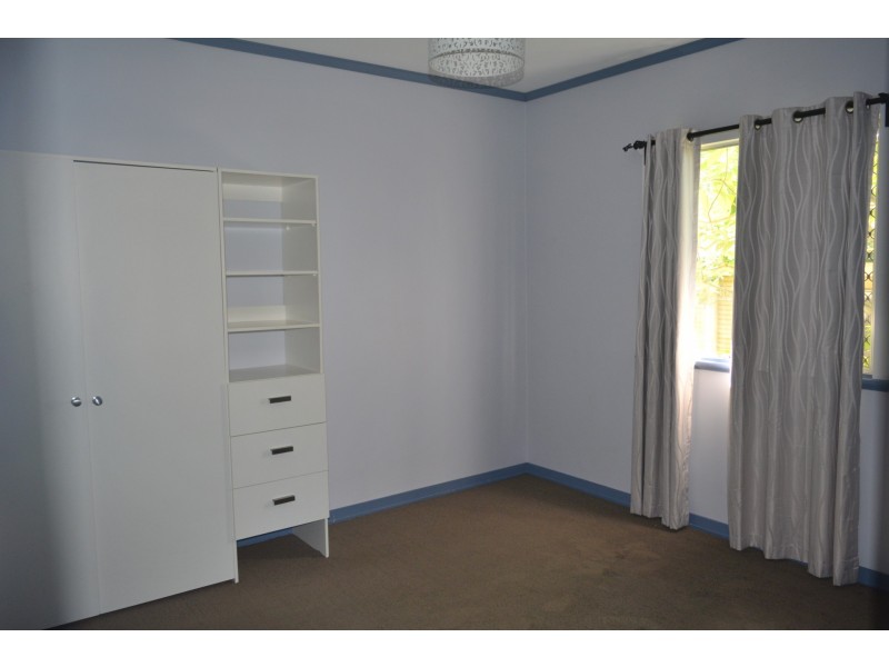 45 Hillview Avenue, Newtown QLD 4350