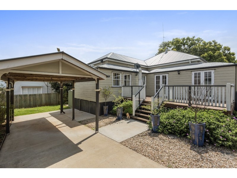 60 Herries Street, East Toowoomba QLD 4350