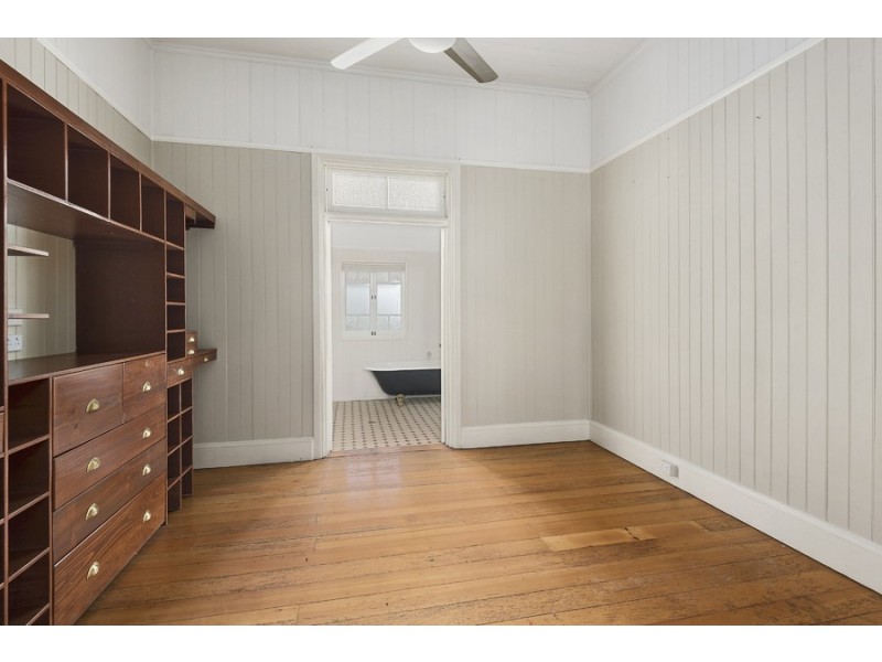 60 Herries Street, East Toowoomba QLD 4350