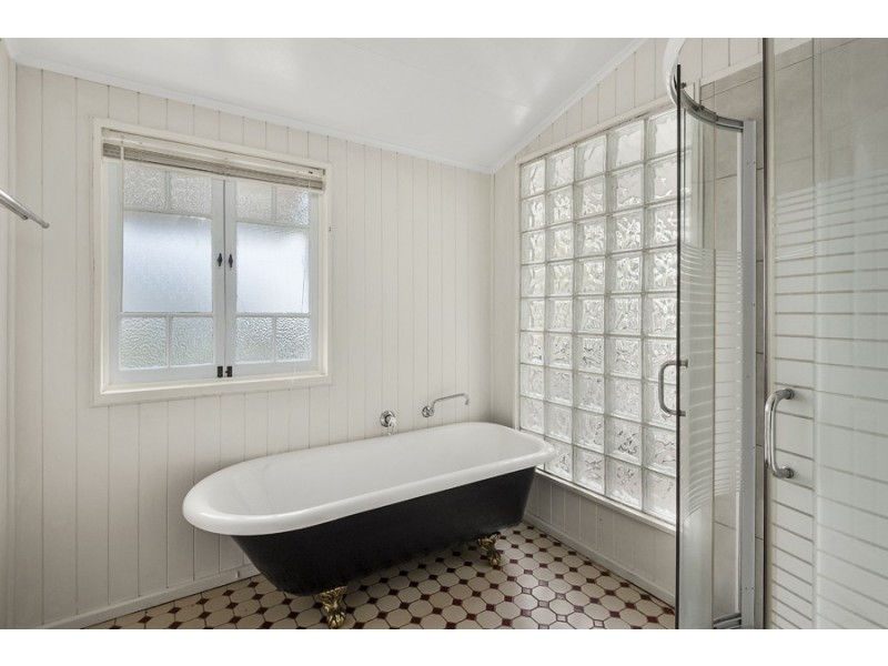 60 Herries Street, East Toowoomba QLD 4350