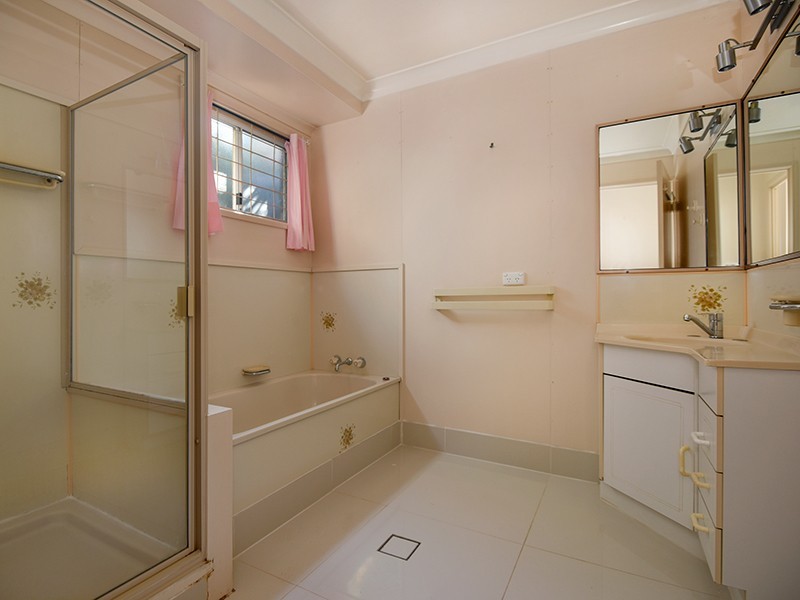 20 McIvor Street, Kearneys Spring QLD 4350