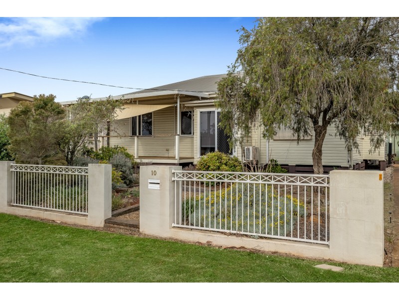 10 Power Street, Harristown QLD 4350