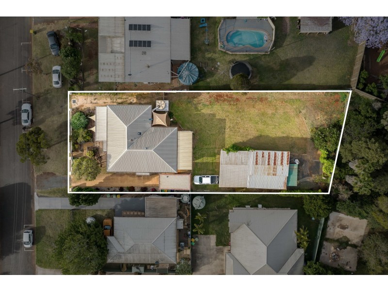 10 Power Street, Harristown QLD 4350