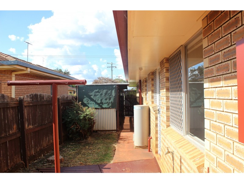 19 Denyer Street, Wilsonton QLD 4350