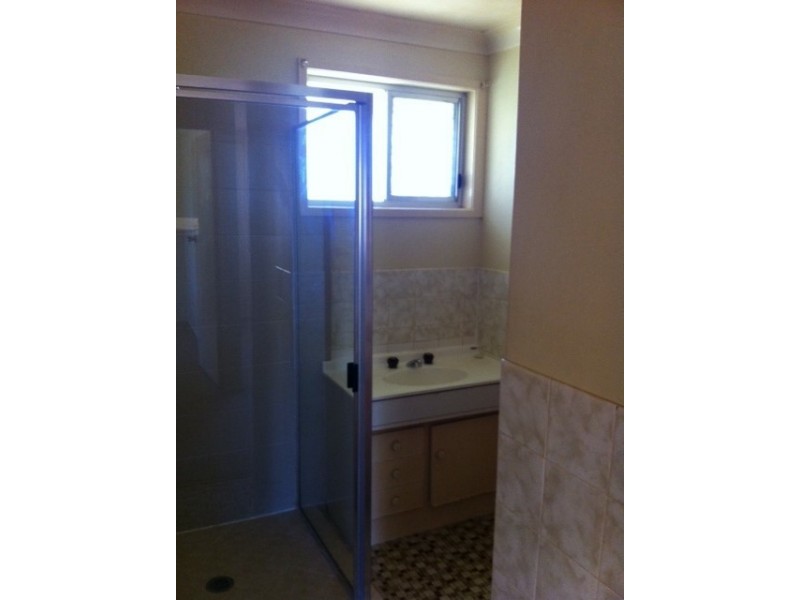 2/382 North Street, Wilsonton QLD 4350