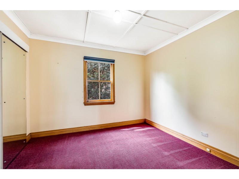 172 South Street, Centenary Heights QLD 4350