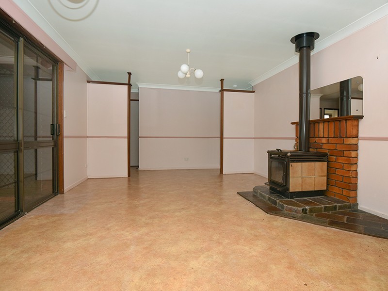 11 Truscott Street, Wilsonton QLD 4350