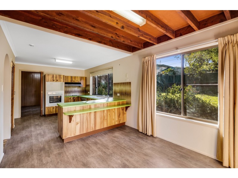 43 Agnes Street, Centenary Heights QLD 4350