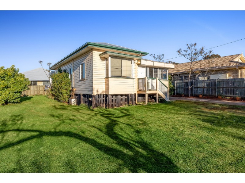 40 Gordon Avenue, Newtown QLD 4350