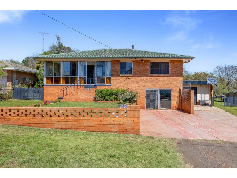 12 Gold Street, South Toowoomba QLD 4350