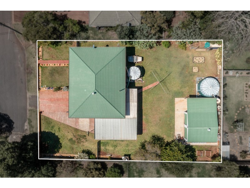 12 Gold Street, South Toowoomba QLD 4350