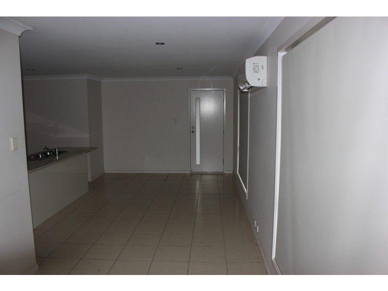 2/38 Parkview Drive, Glenvale QLD 4350